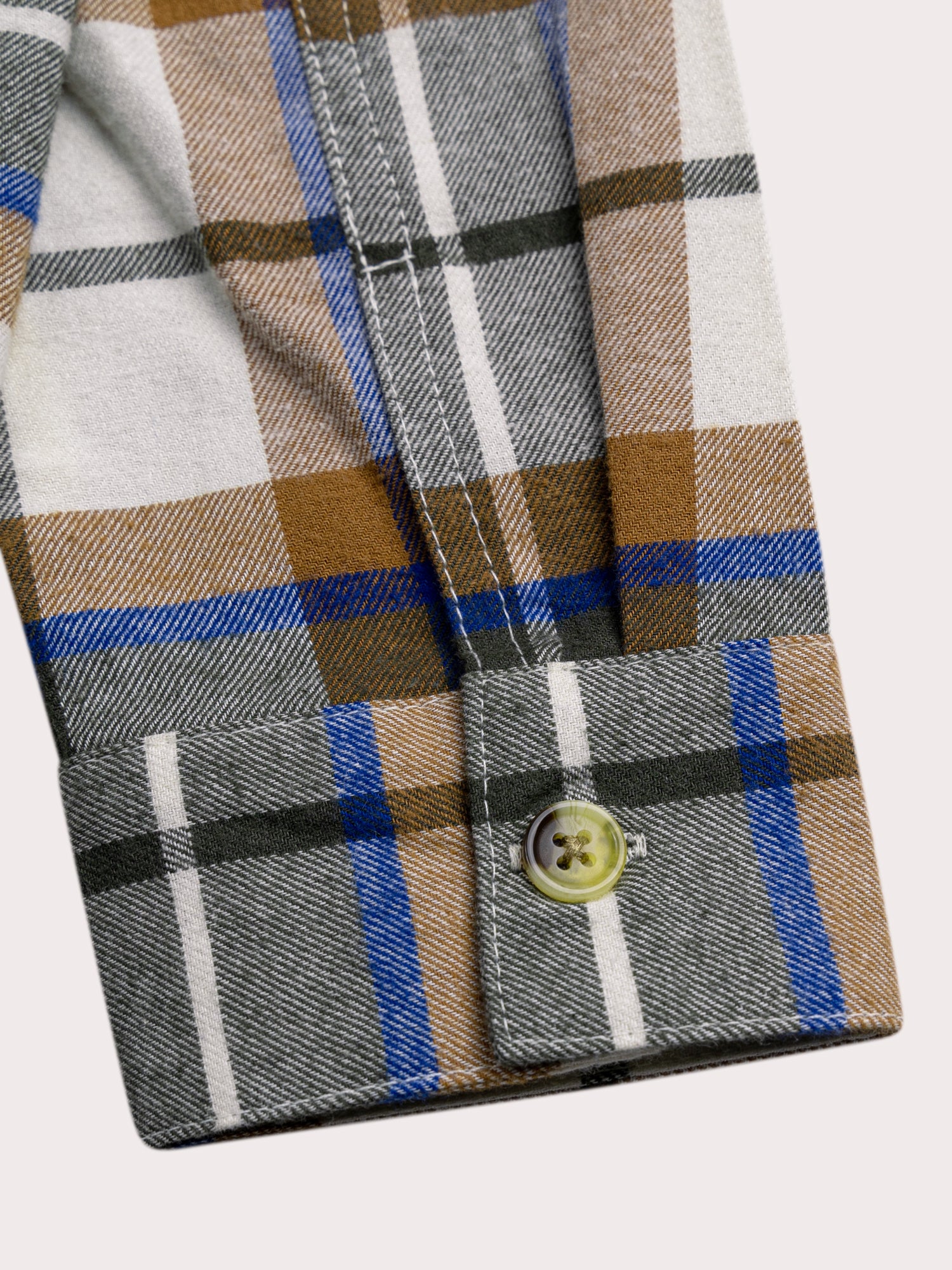 Chemise en flanelle à carreaux avec capuche